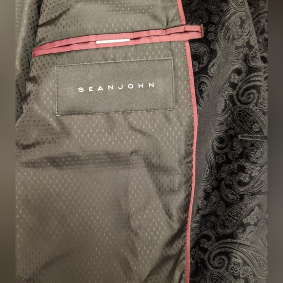 Sean John Velvet Embossed Blazer - Picture 3 of 5